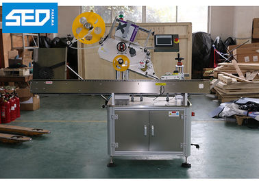 Envoltório horizontal em torno da máquina de etiquetas da superfície plana com auto sistema de alimentação