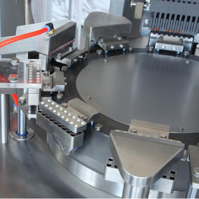 Máquina de enchimento totalmente automático da cápsula do controle do PLC com o tela táctil do tipo de Alemanha Siemens