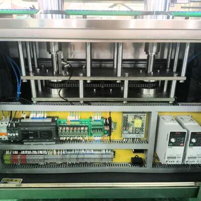 Máquina tampadora de parafuso automática de alta velocidade